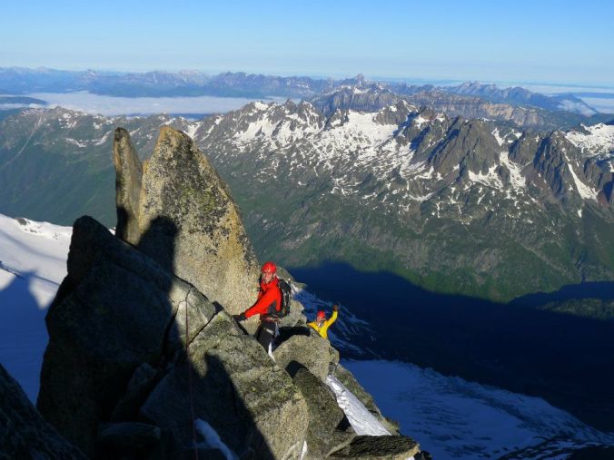 563877_10151882654320106_382752127_n